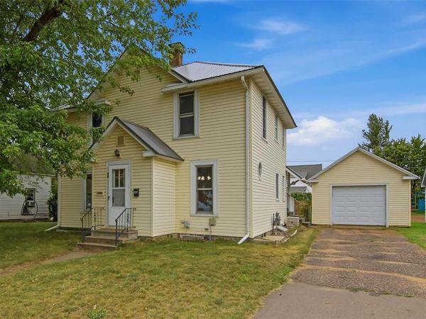 34 Cliff Street, Unit 1, Chippewa Falls, WI 54729