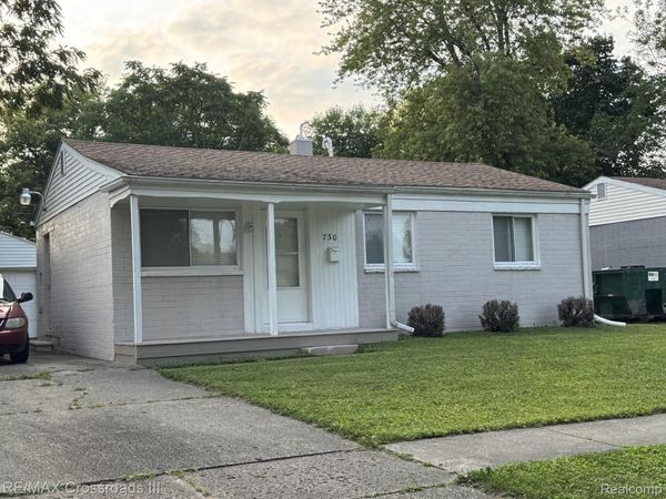 730 Fox Avenue, Ypsilanti Township, Mi 48198