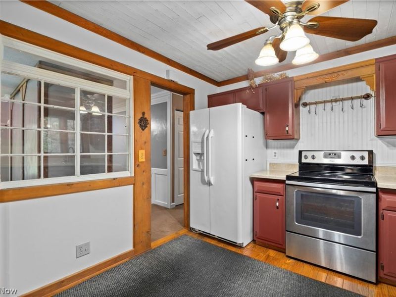 8567 Brentwood Drive, Olmsted Township, OH 44138 Photo 12