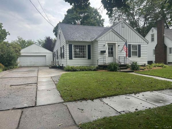 1229 University , Adrian, MI 49221