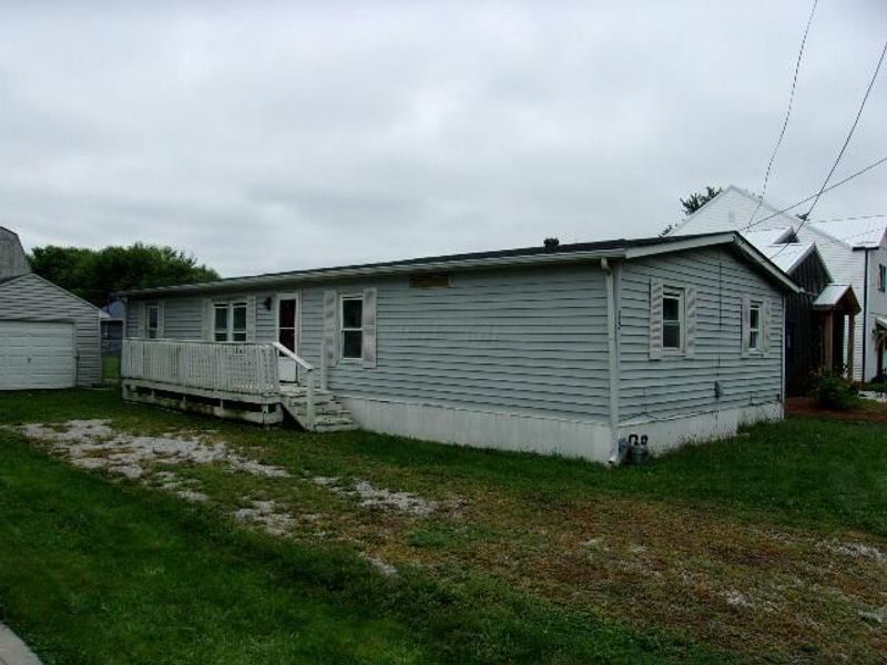 73 Seymour Avenue , Buckeye Lake, OH 43008 Photo 2