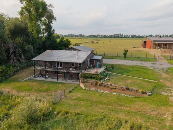 3381 119th Avenue SE, Valley City, ND 58072