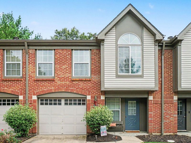 1886 Cliffview Lane, Florence, KY 41042 Photo 1