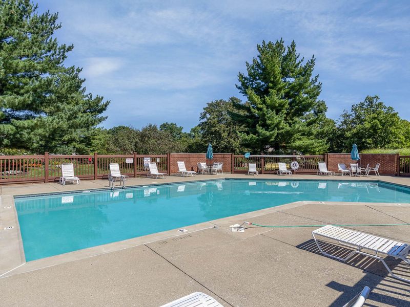 1886 Cliffview Lane, Florence, KY 41042 Photo 11