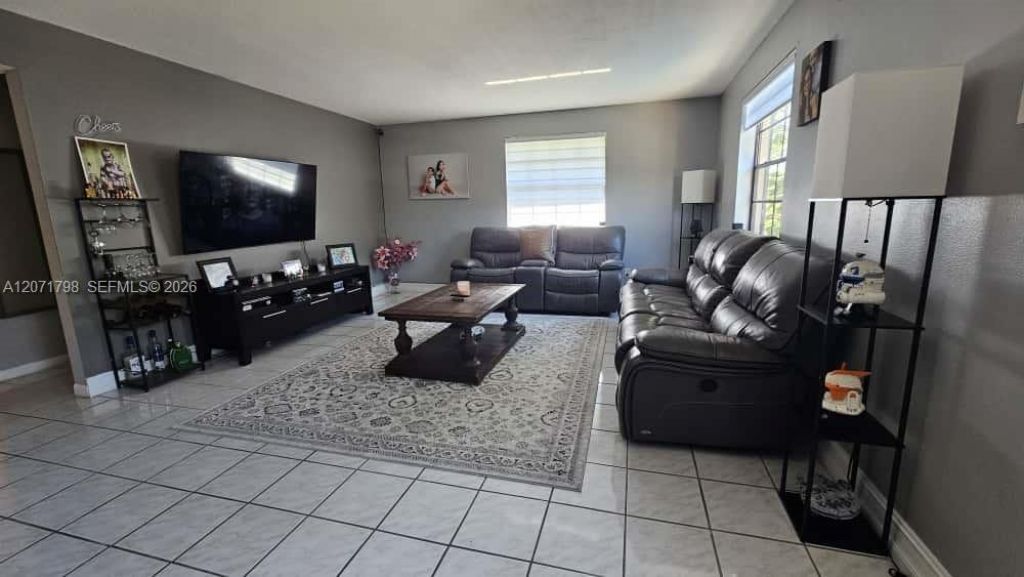 3307 NW 108th Dr , Unit 9, Coral Springs, FL 33065 Photo