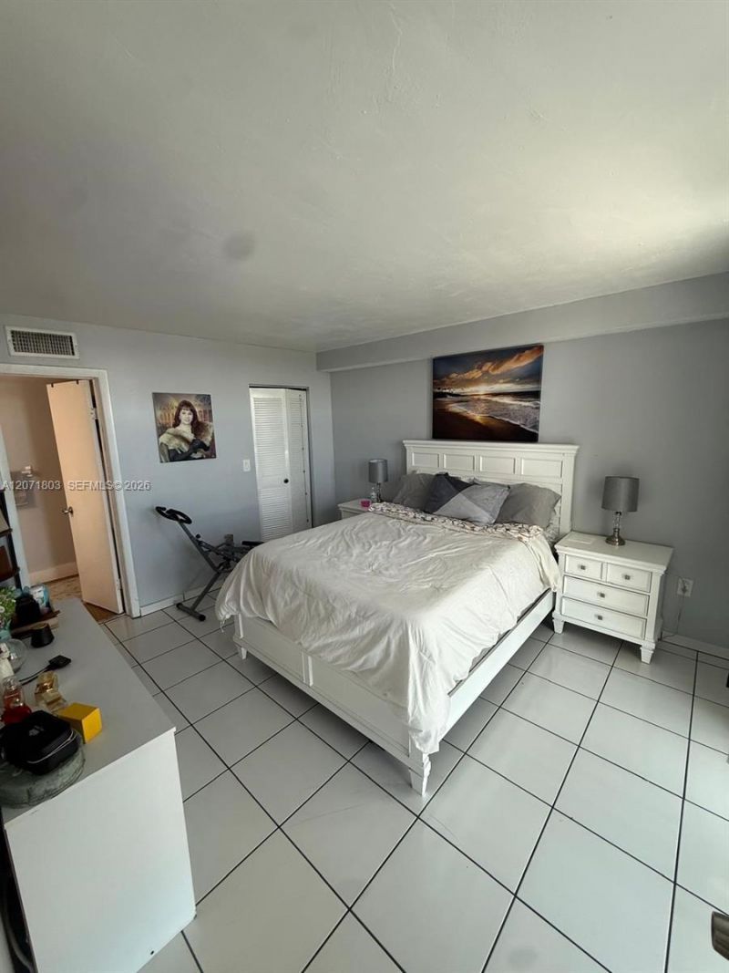 11790 SW 18th St, Unit 520-3, Miami, FL 33175 Photo