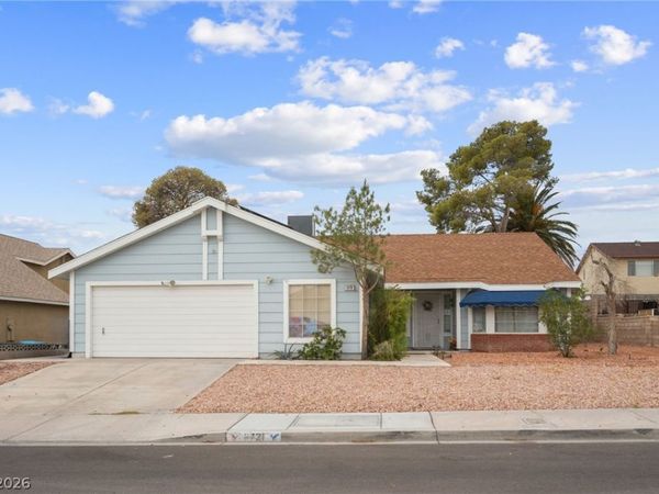 6721 N Brunswick Circle, Las Vegas, NV 89107