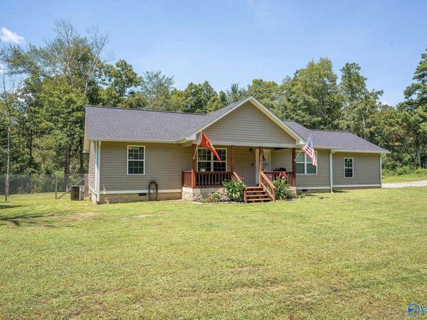 178 Shankles Circle, Rainsville, AL 35986
