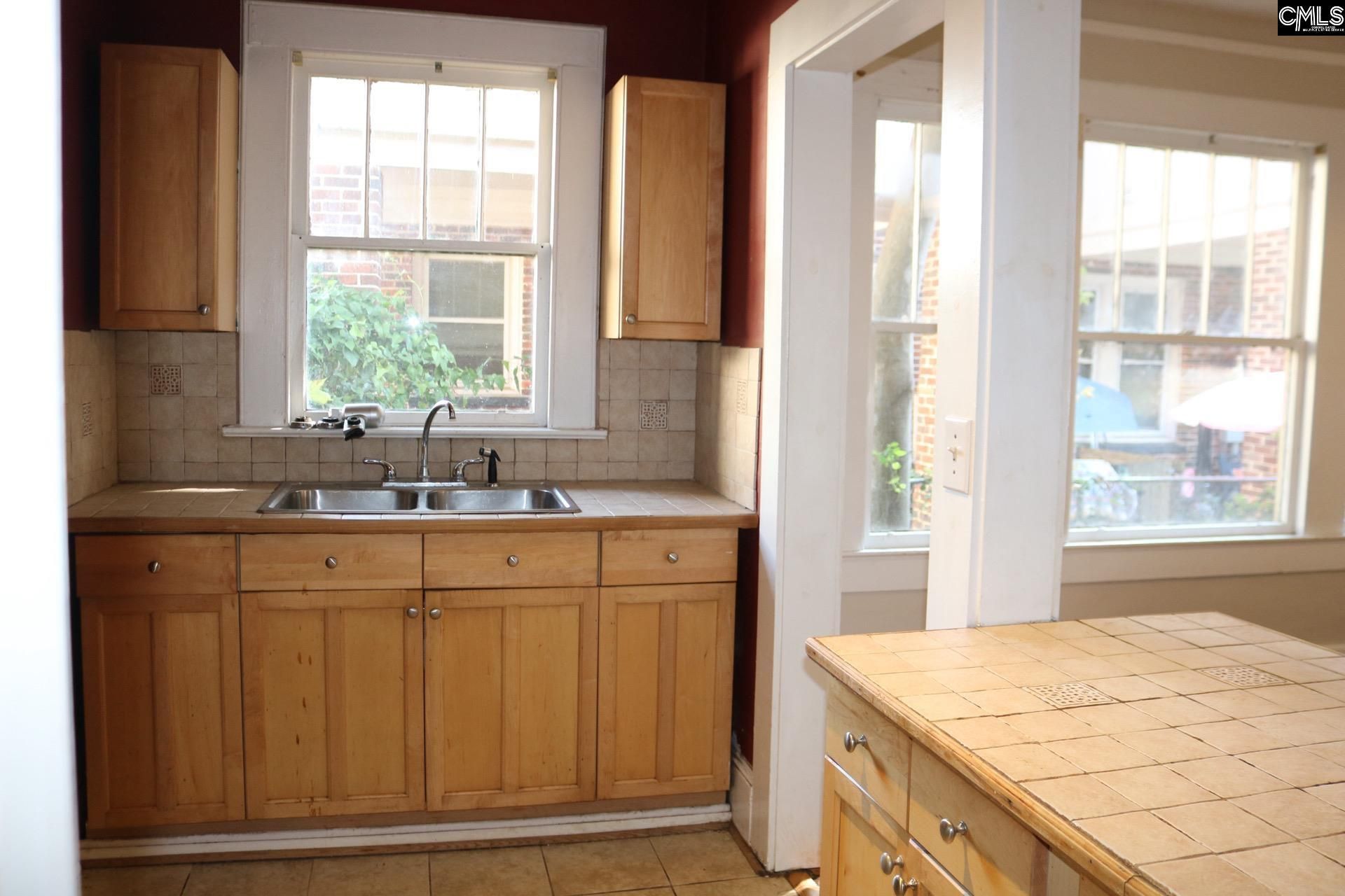 1117 Florence Street Photo 6