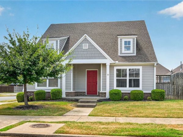 591 Longfellow Lane , Fayetteville, AR 72704