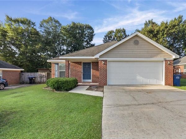 9621 Misty Leaf Drive N, Mobile, AL 36695