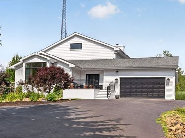8850 Rohr Hill Road, West Valley, NY 14171