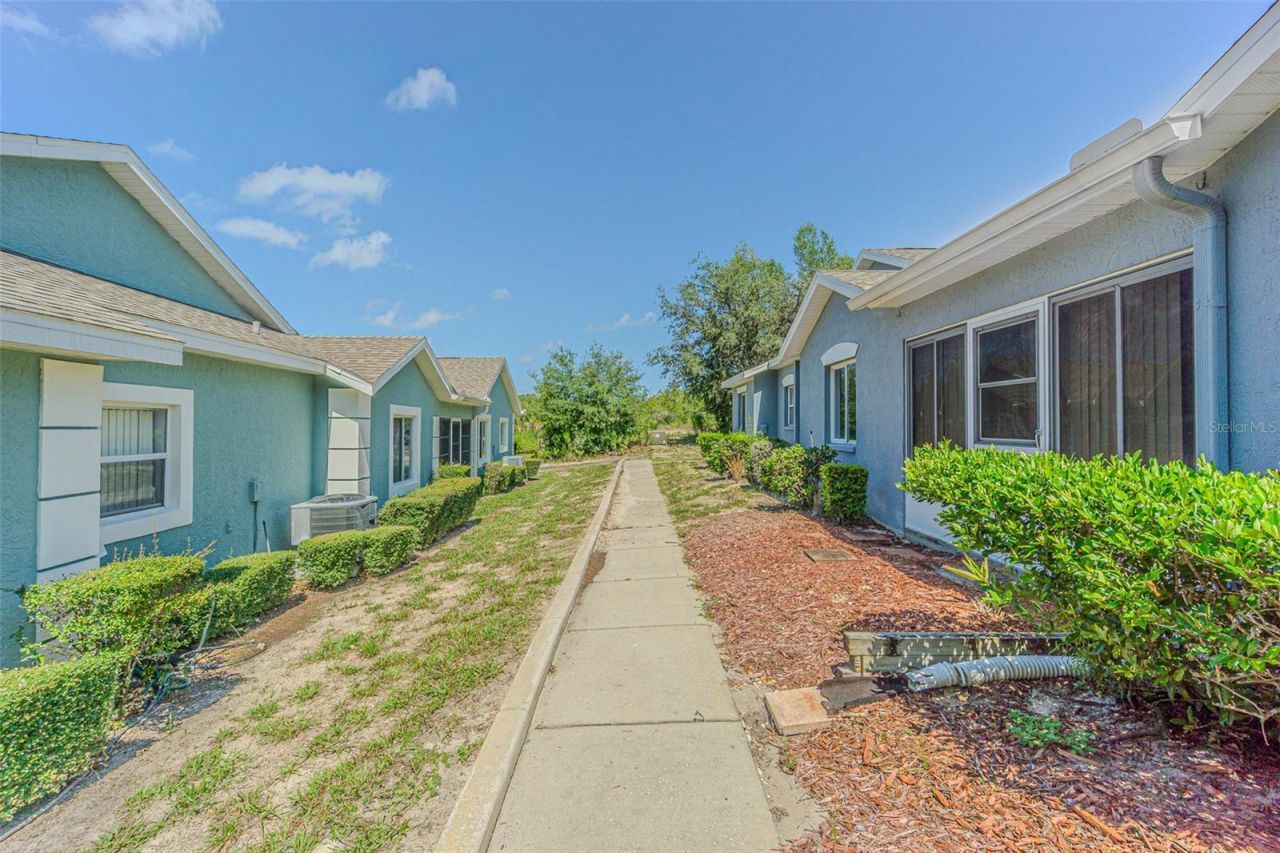 8157 Sturbridge Court, Weeki Wachee, FL 34613 Photo
