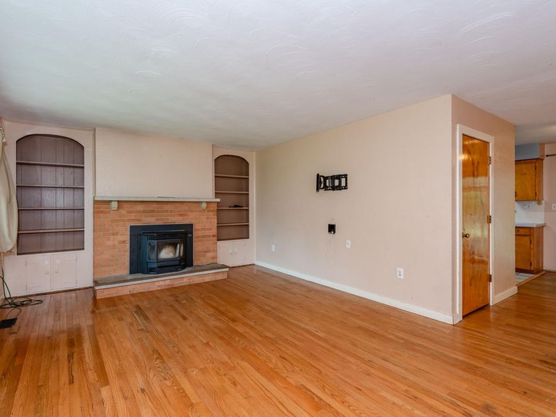 4 Frederick Place, Medway, OH 45341 Photo 9
