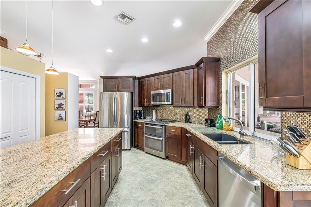 9311 Cedar Creek Dr , Bonita Springs, FL 34135 Photo