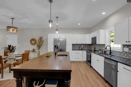 1111 Seagull Lane photo 4