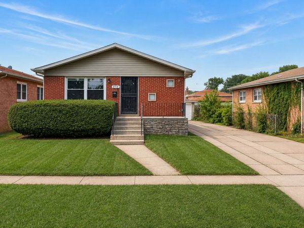 272 Madison Avenue , Calumet City, IL 60409
