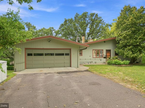 44 Miller Crest Lane , Saint Paul, MN 55106