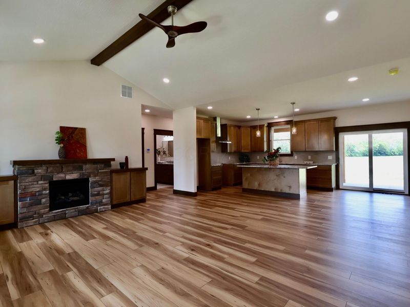 1564 Brooke Park Drive , Circleville, OH 43113 Photo 12
