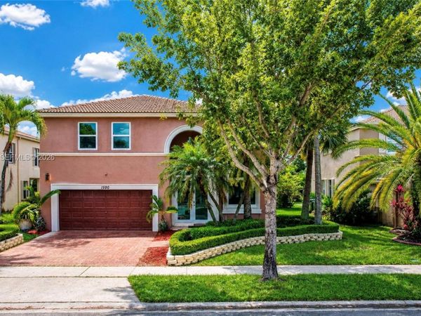 1500 SW 171st Ter , Pembroke Pines, FL 33027
