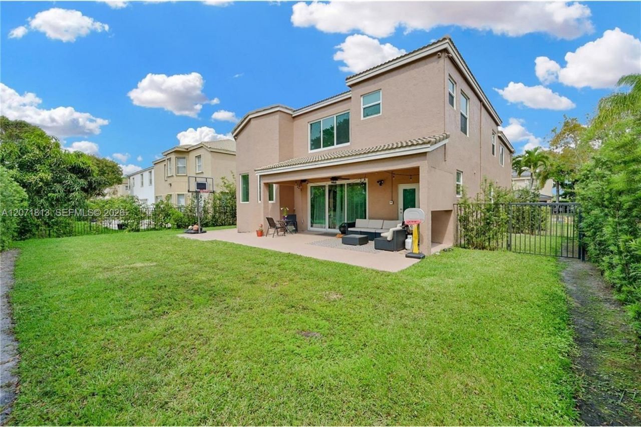 1500 SW 171st Ter , Pembroke Pines, FL 33027 Photo