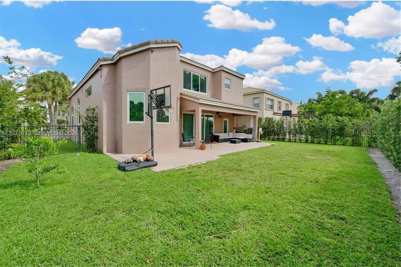 1500 SW 171st Ter , Pembroke Pines, FL 33027 Photo