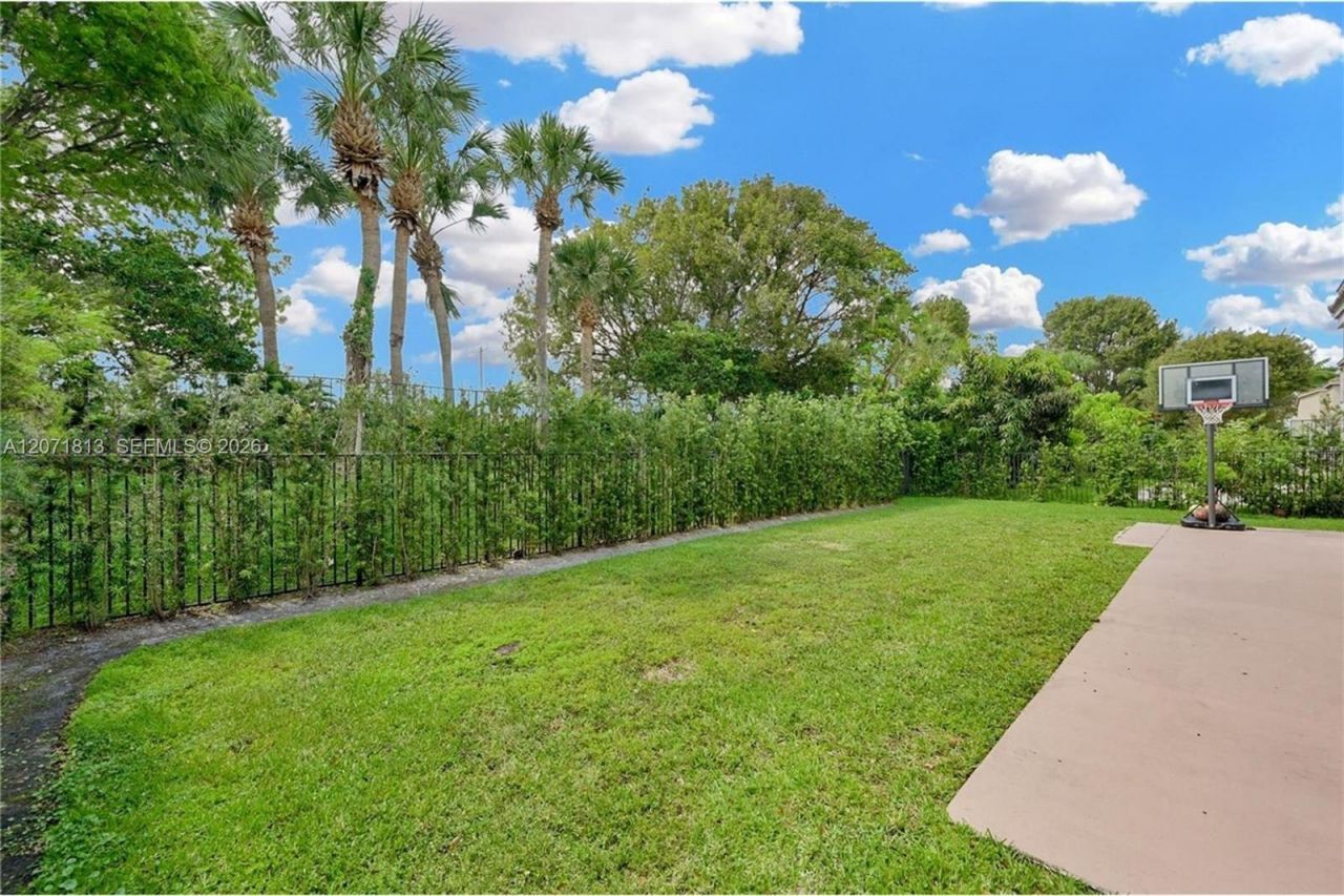 1500 SW 171st Ter , Pembroke Pines, FL 33027 Photo