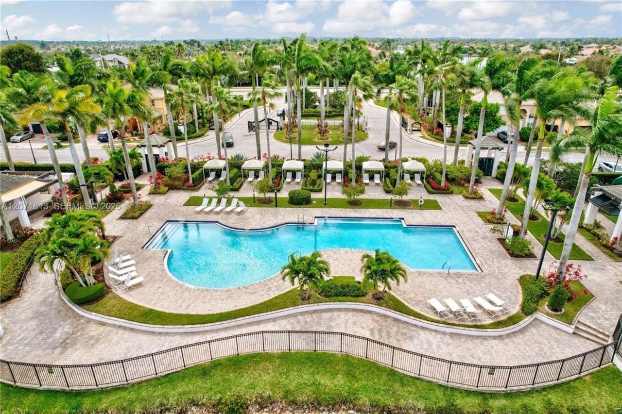 1500 SW 171st Ter , Pembroke Pines, FL 33027 Photo