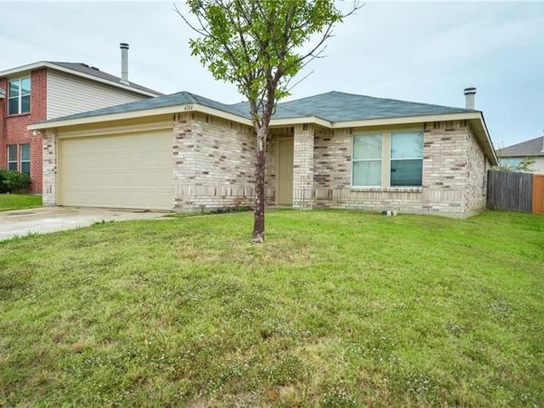 4054 Gray Fox Drive, Fort Worth, TX 76123