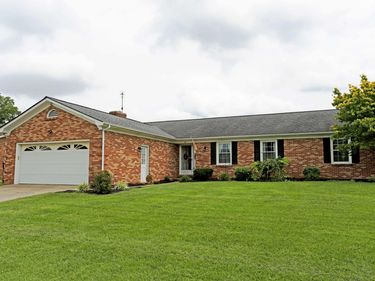 200 Ironwood Drive, Nicholasville, KY 40356