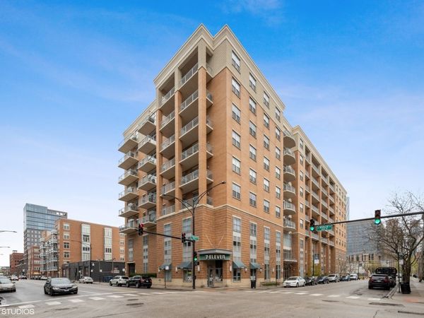 950 W MONROE Street , Unit 901, Chicago, IL 60607
