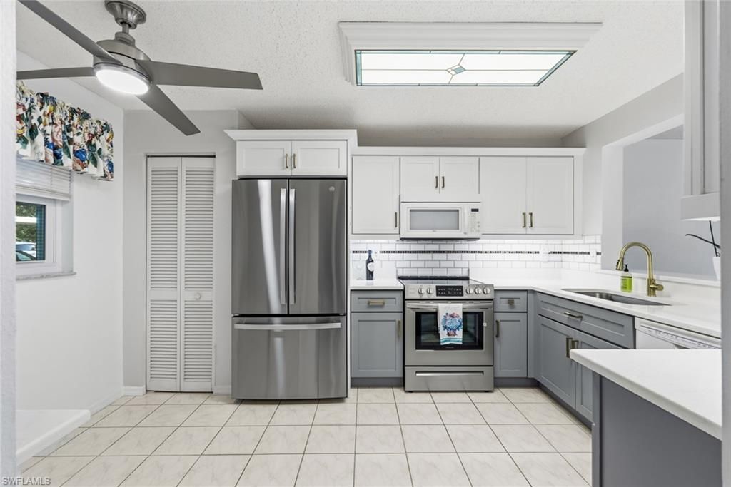784 Landover Cir , Unit 104, Naples, FL 34104 Photo