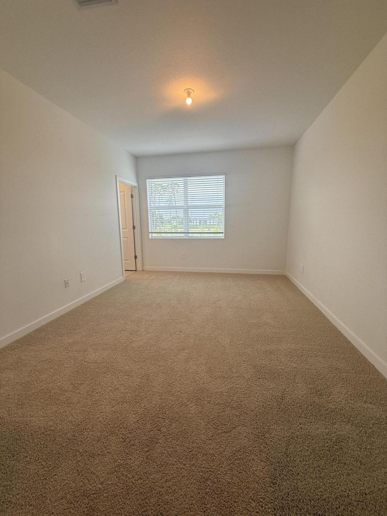 147 Lakeside Landing Court, Royal Palm Beach, FL 33411 Photo