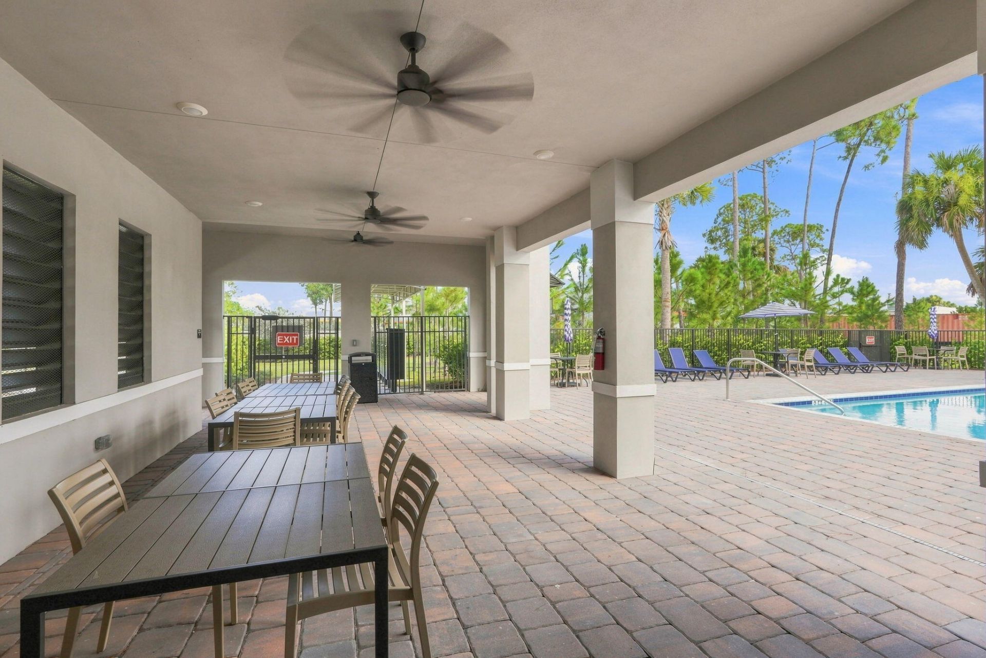 147 Lakeside Landing Court, Royal Palm Beach, FL 33411 Photo
