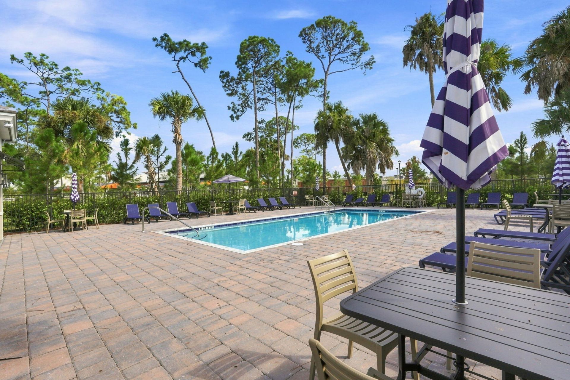 147 Lakeside Landing Court, Royal Palm Beach, FL 33411 Photo