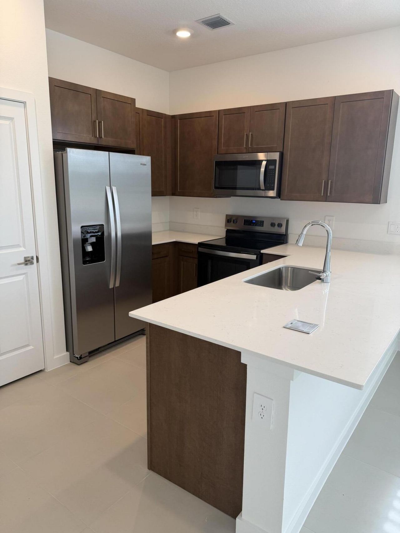 147 Lakeside Landing Court, Royal Palm Beach, FL 33411 Photo