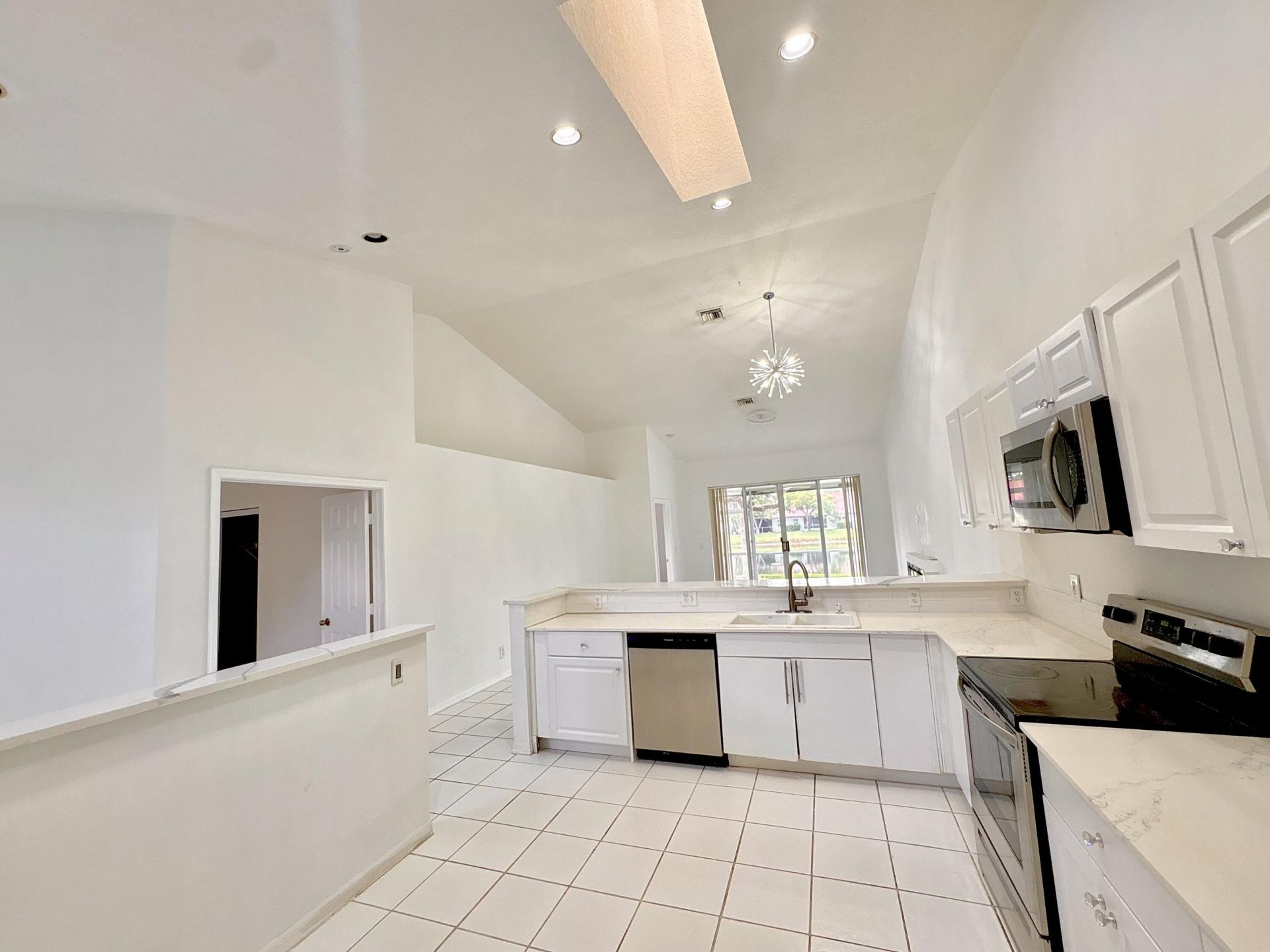 18409 Via Di Sorrento, Boca Raton, FL 33496 Photo