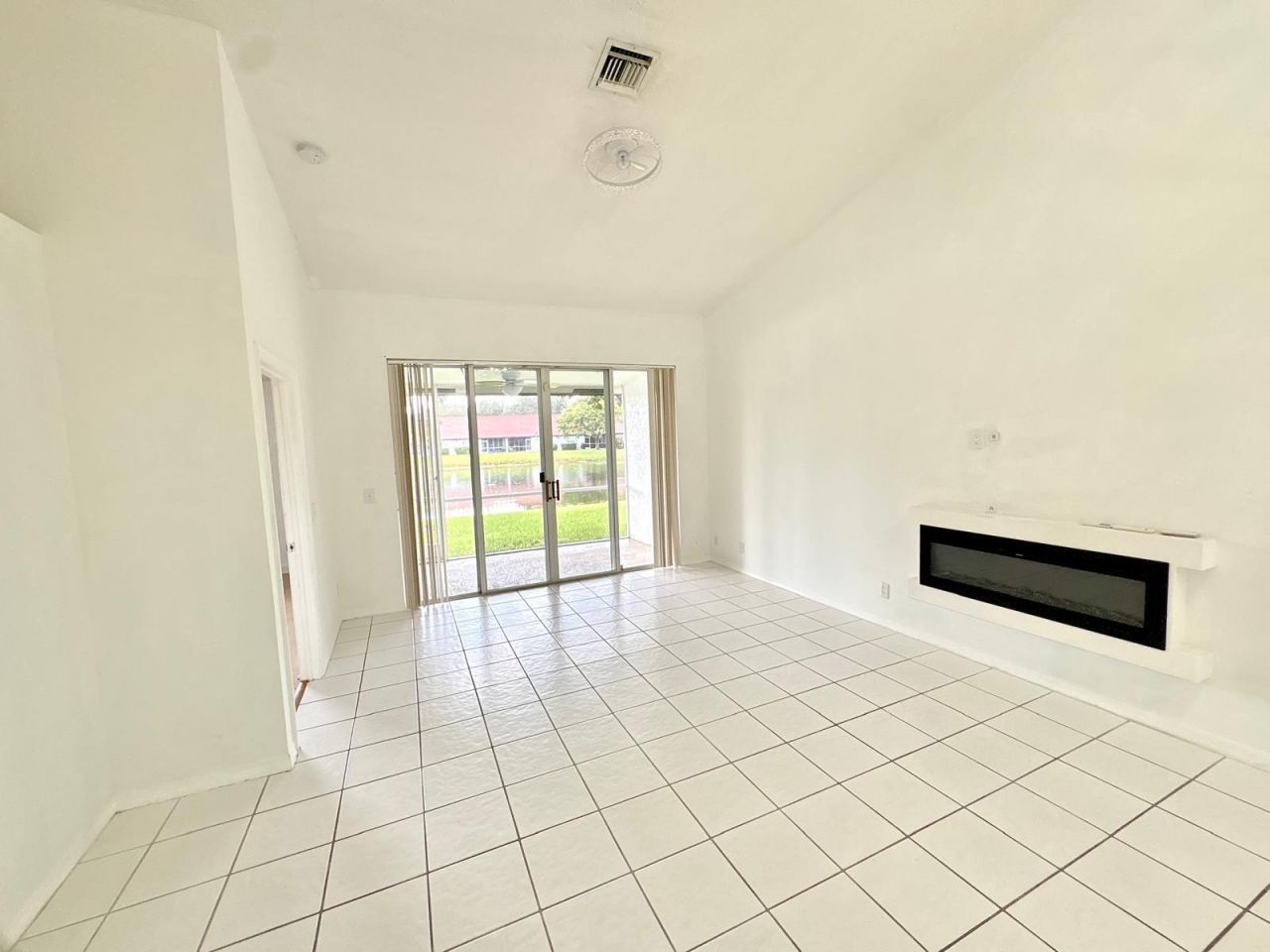 18409 Via Di Sorrento, Boca Raton, FL 33496 Photo