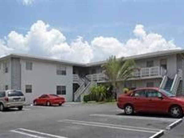 8502 NW 35TH Street, Unit 6, Coral Springs, FL 33065