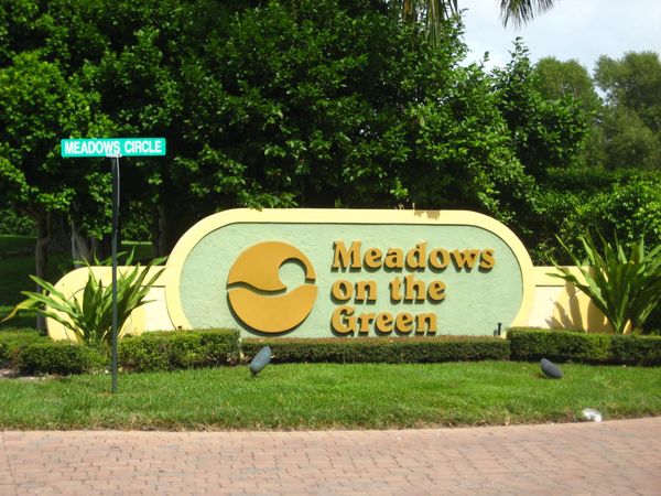 1437 MEADOWS Circle W, Unit 1437, Boynton Beach, FL 33436