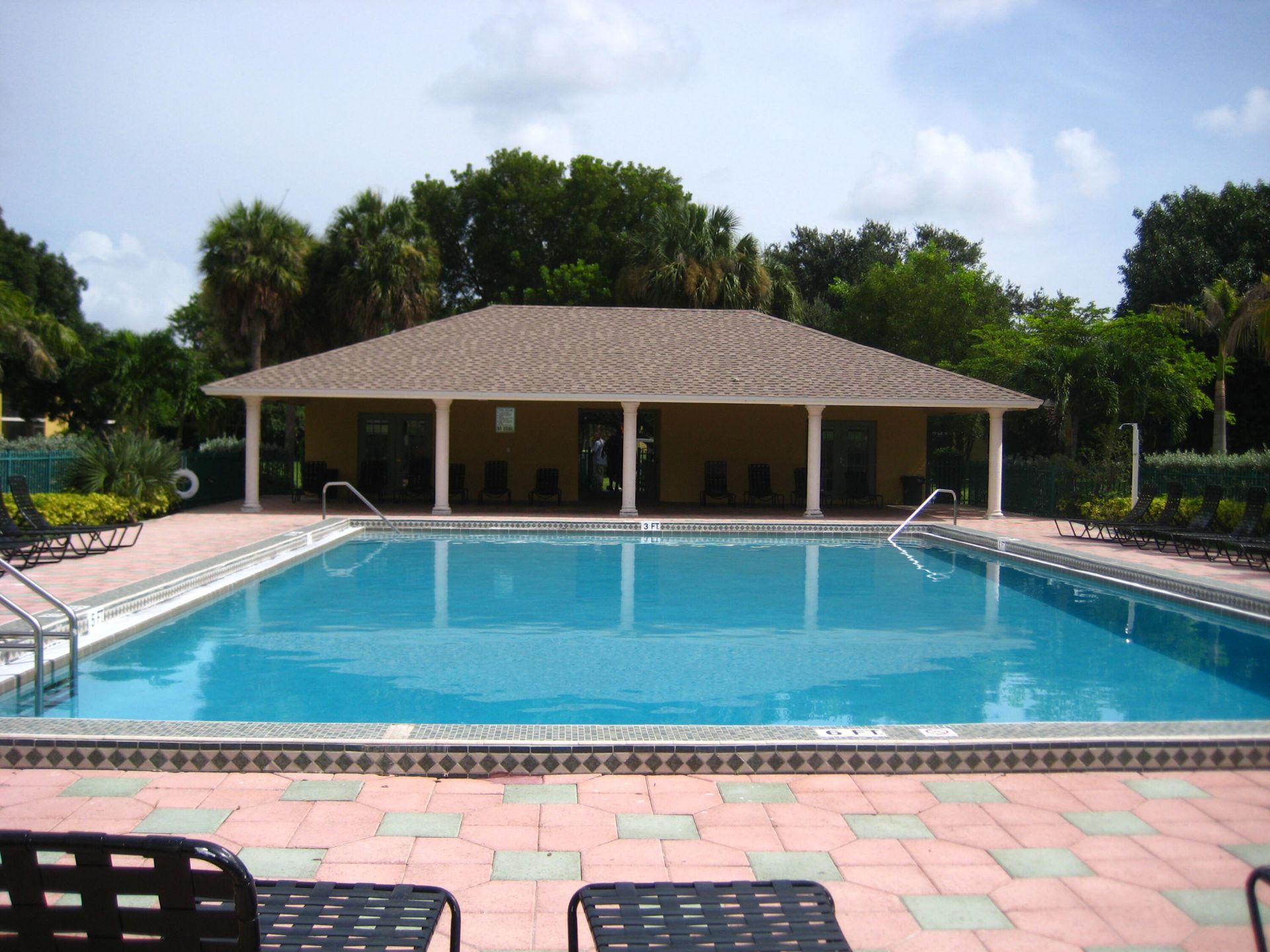 1437 Meadows Circle W, Unit 1437, Boynton Beach, FL 33436 Photo