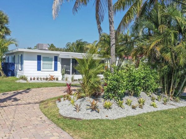 307 Granada Street, Fort Pierce, FL 34949