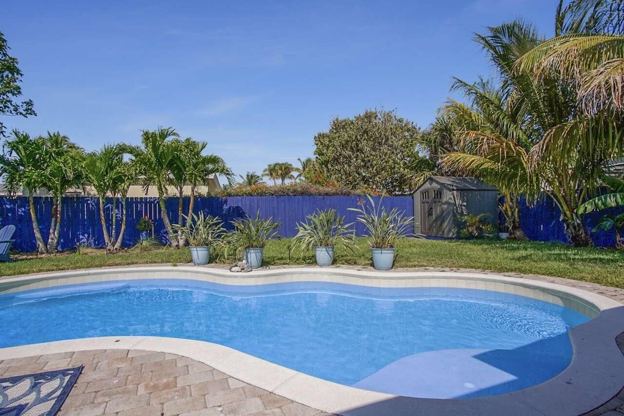 307 Granada Street, Fort Pierce, FL 34949 Photo