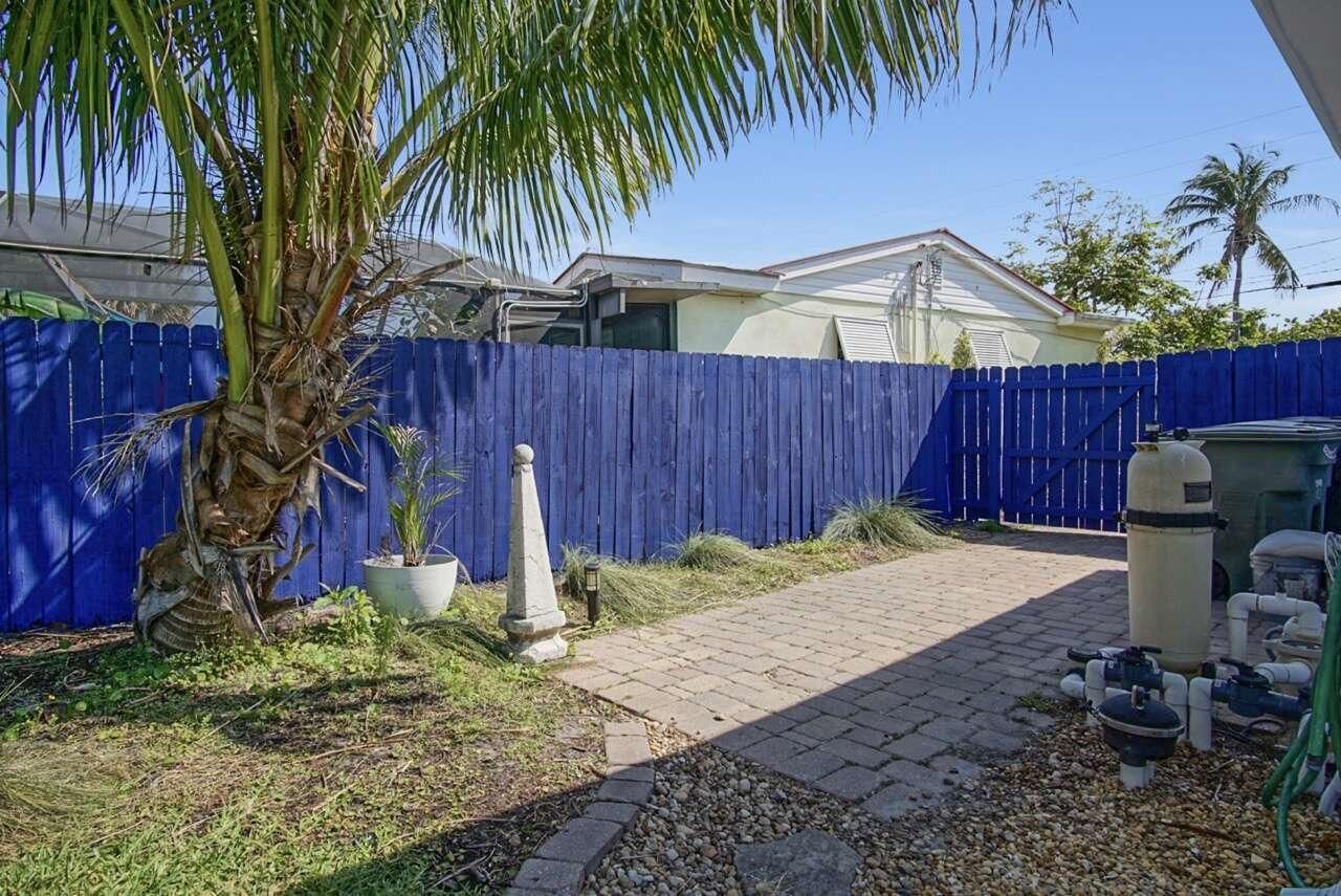 307 Granada Street, Fort Pierce, FL 34949 Photo
