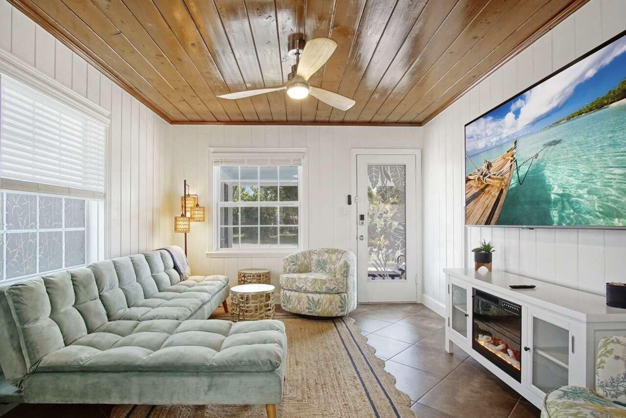 307 Granada Street, Fort Pierce, FL 34949 Photo