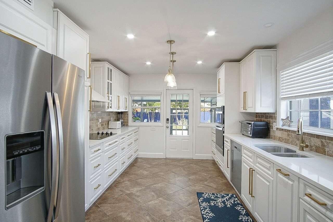 307 Granada Street, Fort Pierce, FL 34949 Photo