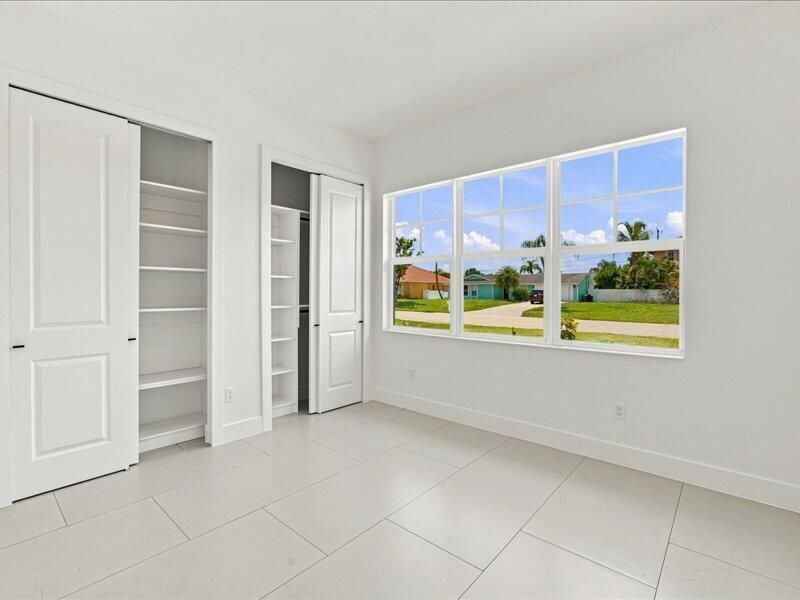 121 SW Sea Lion Road, Port Saint Lucie, FL 34953 Photo