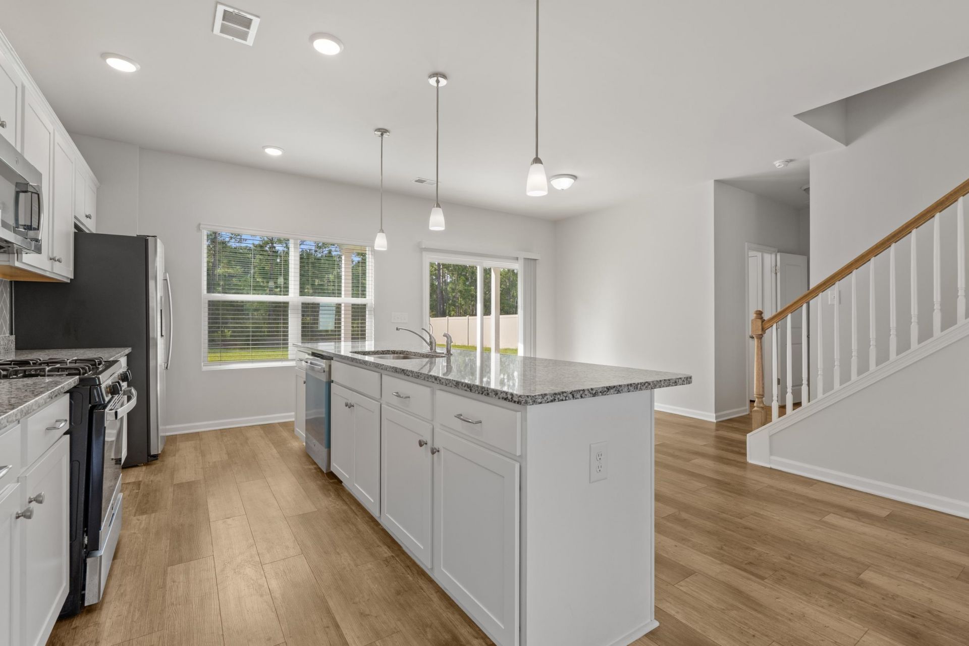 1318 Boswell Ct. Photo 10