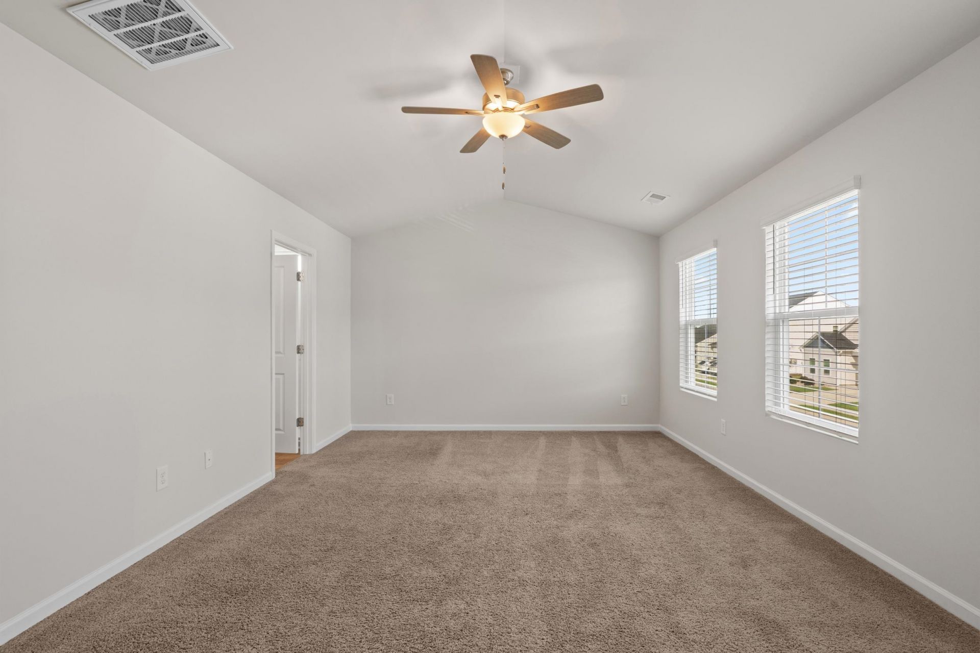1318 Boswell Ct. Photo 18