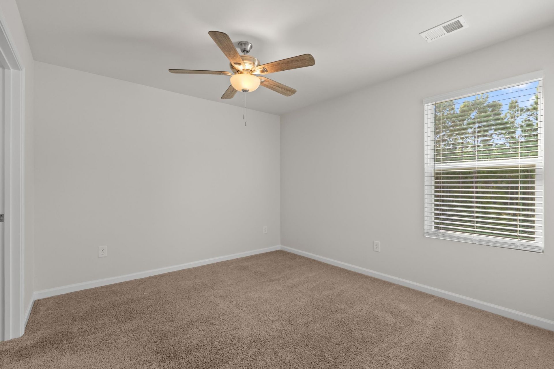 1318 Boswell Ct. Photo 25